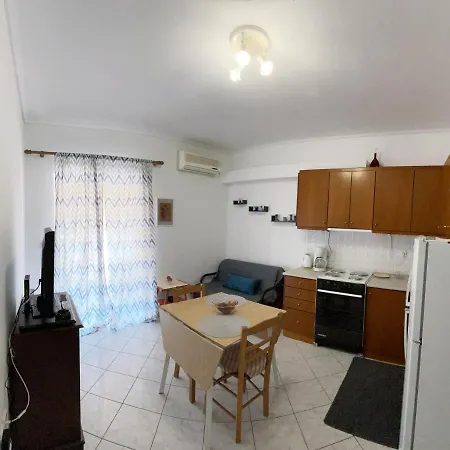 Small Apartment Trikala Exterior photo